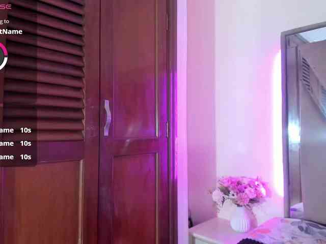 casey-lorens webcam