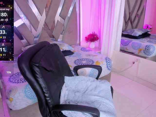 casey-lorens webcam