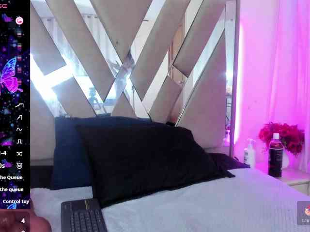 casey-lorens webcam
