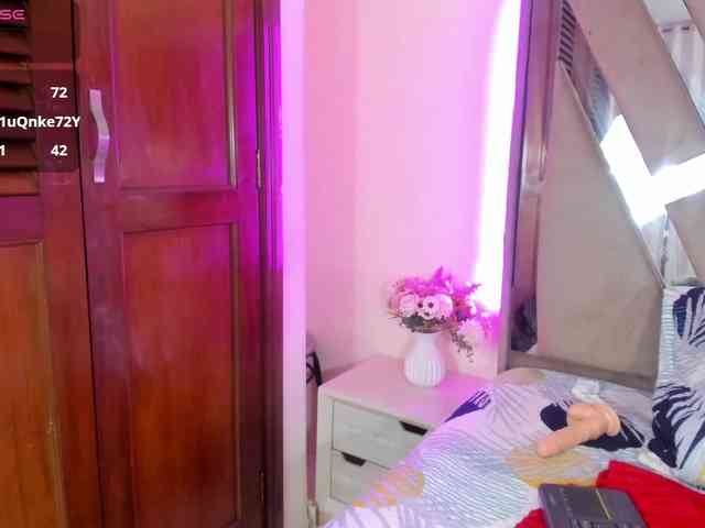 casey-lorens webcam