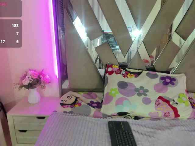 casey-lorens webcam