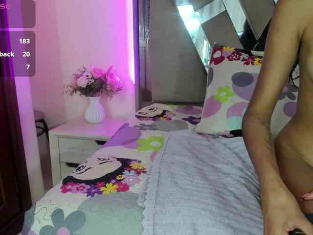 casey-lorens webcam