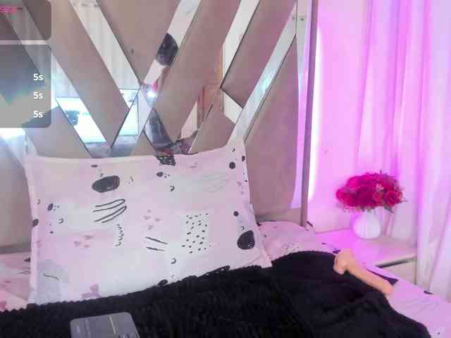 casey-lorens webcam