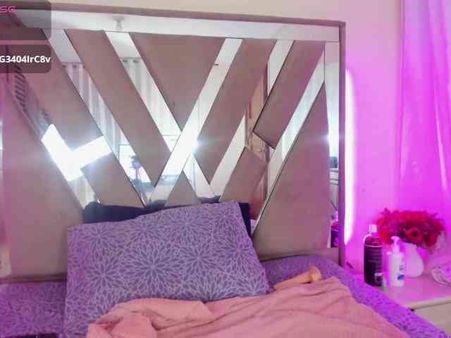 casey-lorens webcam