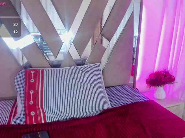 casey-lorens webcam