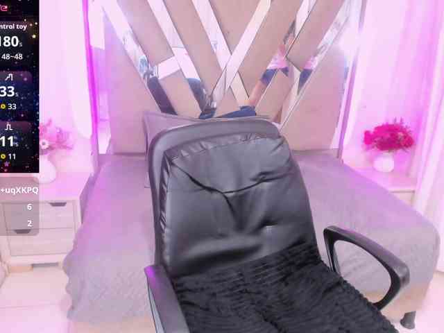 casey-lorens webcam