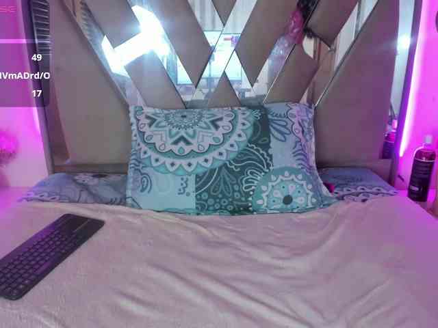 casey-lorens webcam