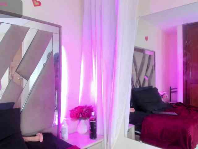 casey-lorens webcam