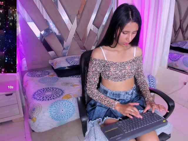 casey-lorens webcam