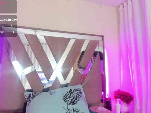 casey-lorens webcam