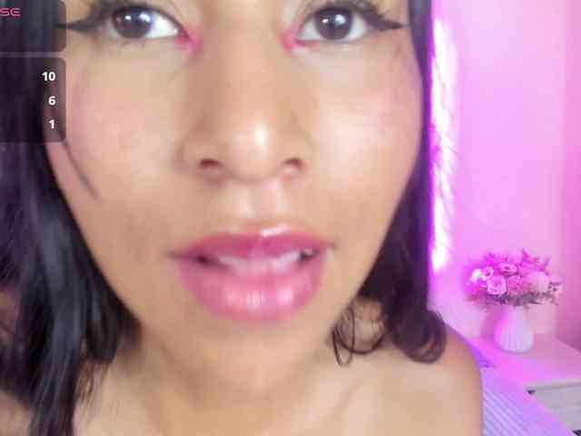 casey-lorens webcam
