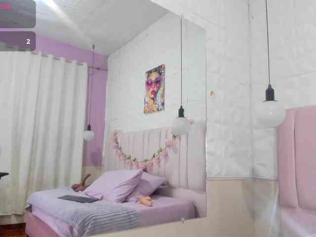 casey-lorens webcam