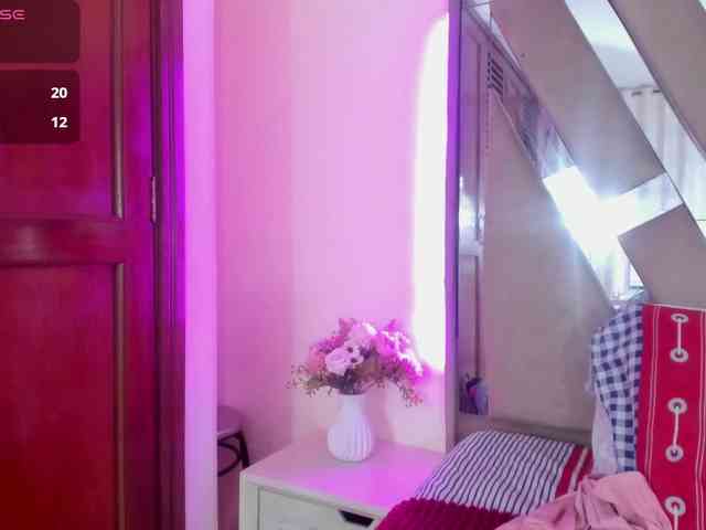 casey-lorens webcam