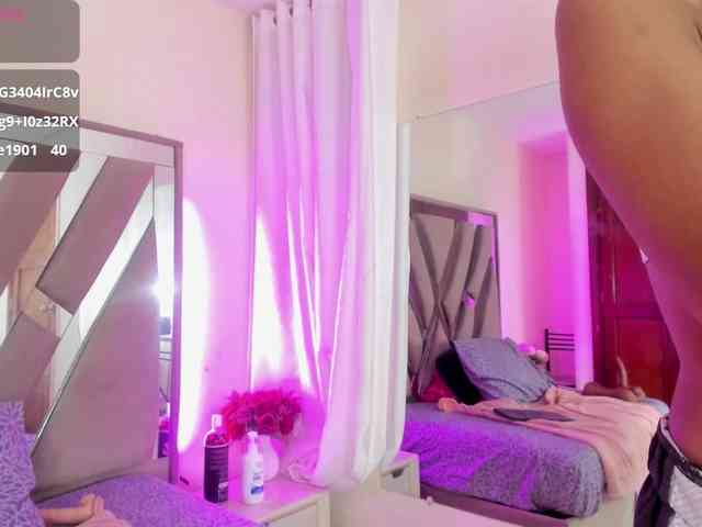 casey-lorens webcam