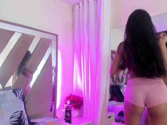 casey-lorens webcam