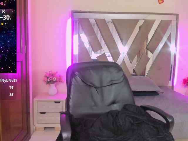 casey-lorens webcam