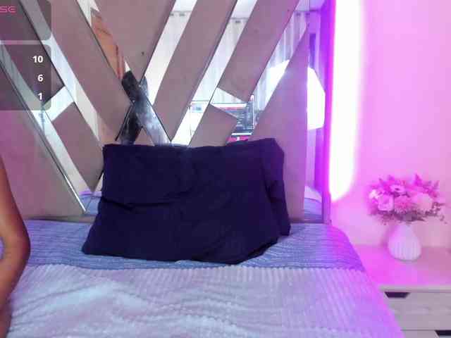 casey-lorens webcam