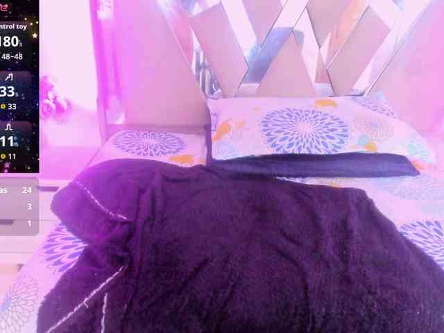 casey-lorens webcam