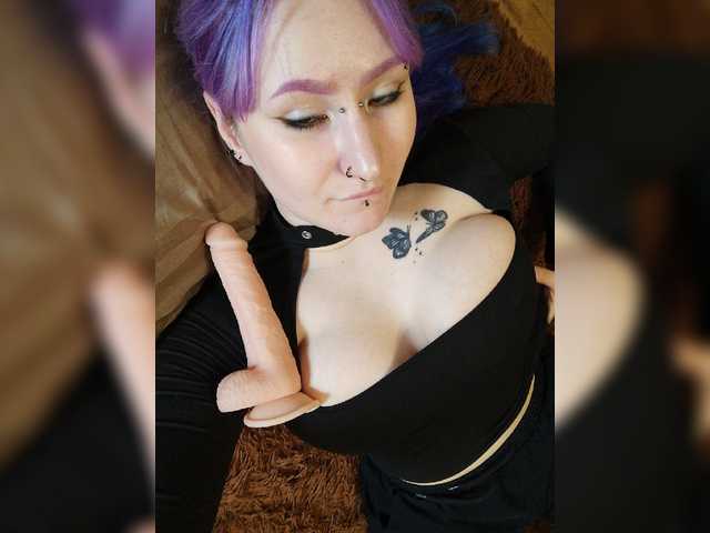 Darcy-666 live cam on BongaCams