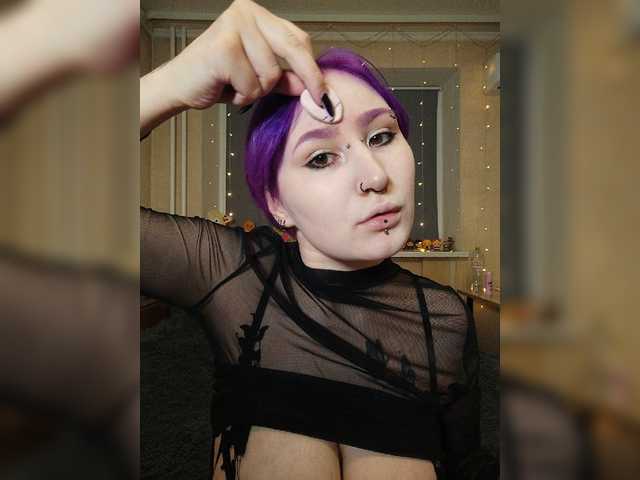 Darcy-666 live cam on BongaCams