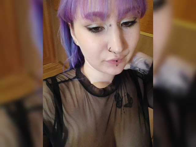Darcy-666 live cam on BongaCams