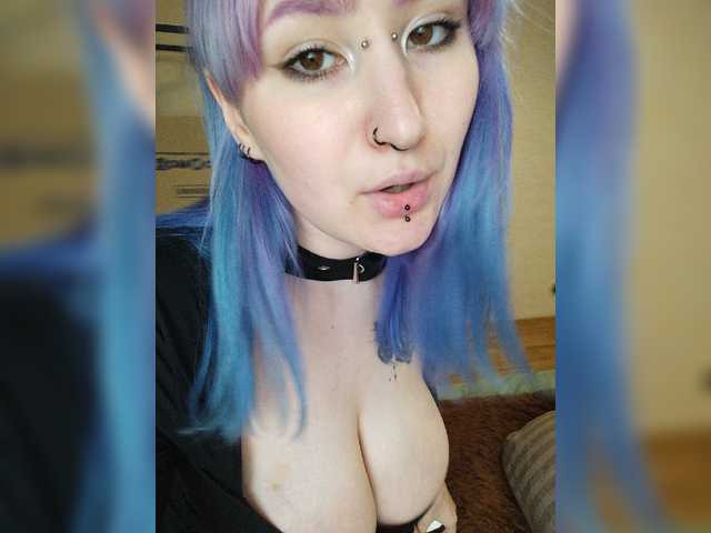 Darcy-666 live cam on BongaCams