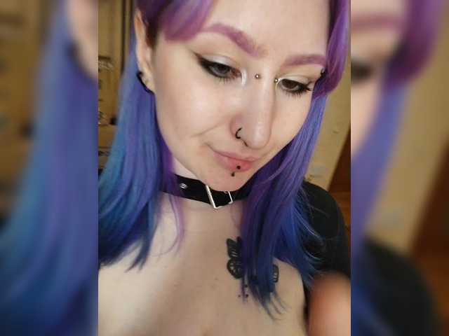 Darcy-666 Free Live Cam on BongaCams