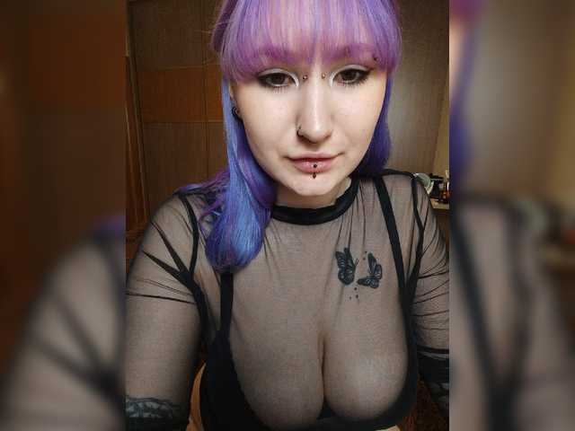 darcy-666 live sex show