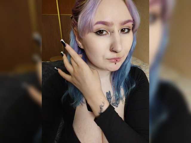 Darcy-666 live cam on BongaCams