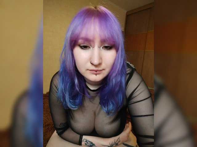 Darcy-666 live cam on BongaCams