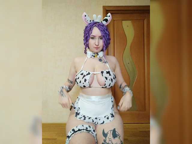 Darcy-666 live cam on BongaCams