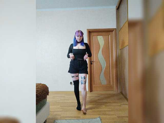 Darcy-666 live cam on BongaCams