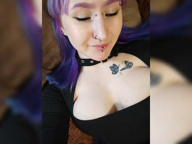 Darcy-666 live cam on BongaCams