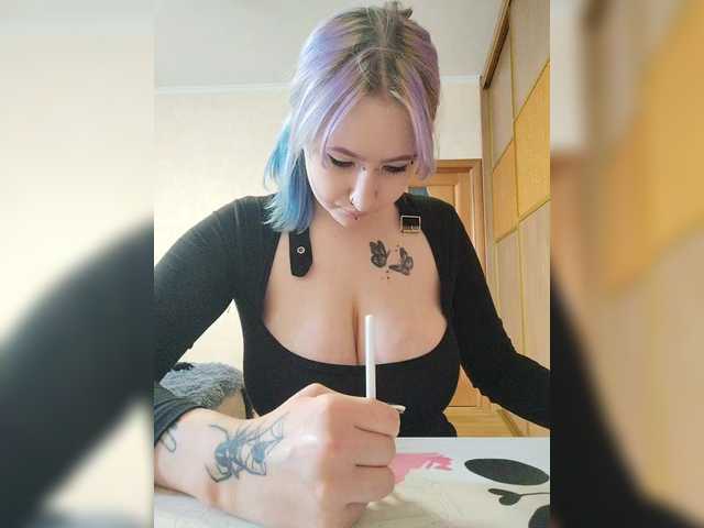Darcy-666 live cam on BongaCams