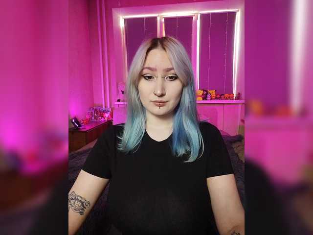 Darcy-666 live cam on BongaCams