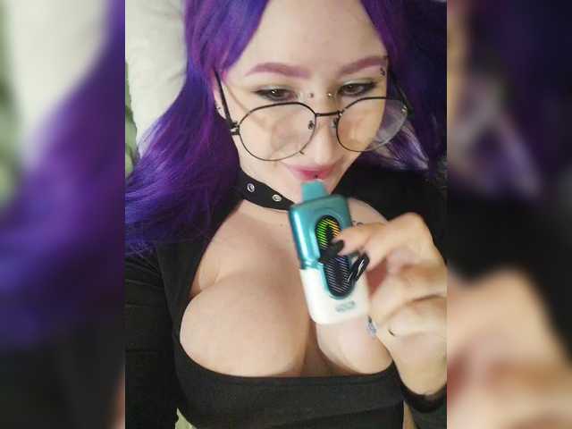 Darcy-666 live cam on BongaCams