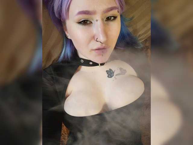 Darcy-666 live cam on BongaCams