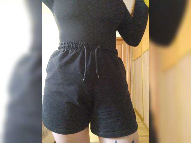 Darcy-666 live cam on BongaCams