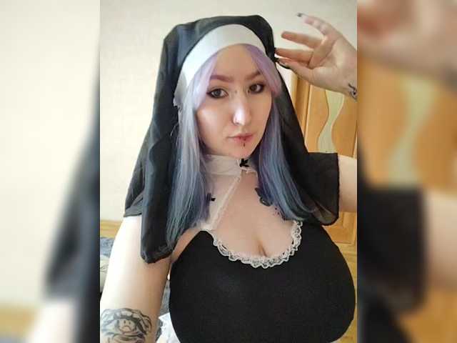 Darcy-666 live cam on BongaCams