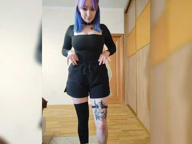 Darcy-666 live cam on BongaCams