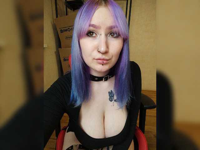 Darcy-666 live cam on BongaCams