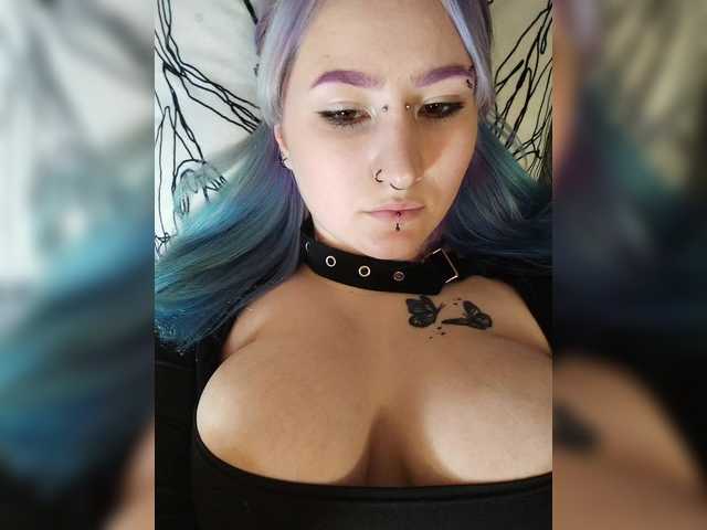 Darcy-666 live cam on BongaCams