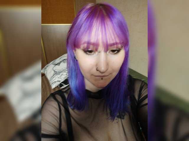 go to chat with Darcy-666