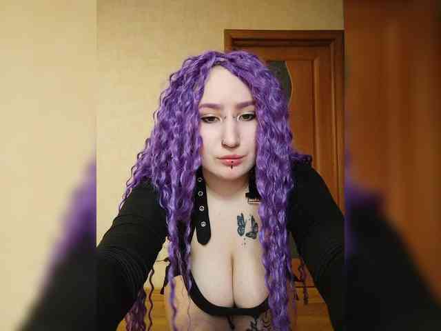 Darcy-666 Sex Cam Show