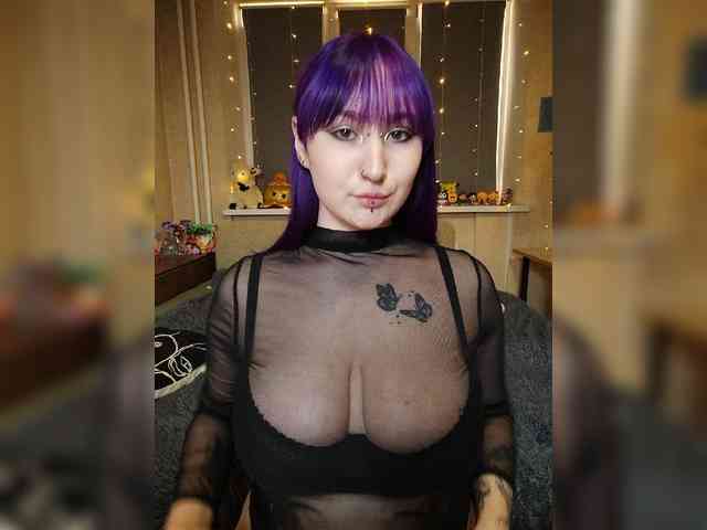 Darcy-666 webcam