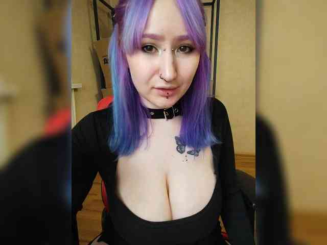 Darcy-666 webcam