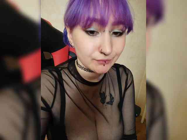 Darcy-666 webcam