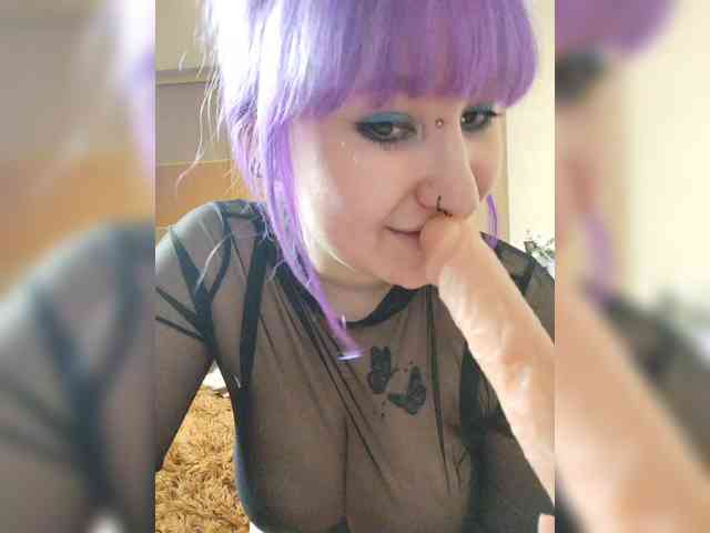 Darcy-666 webcam