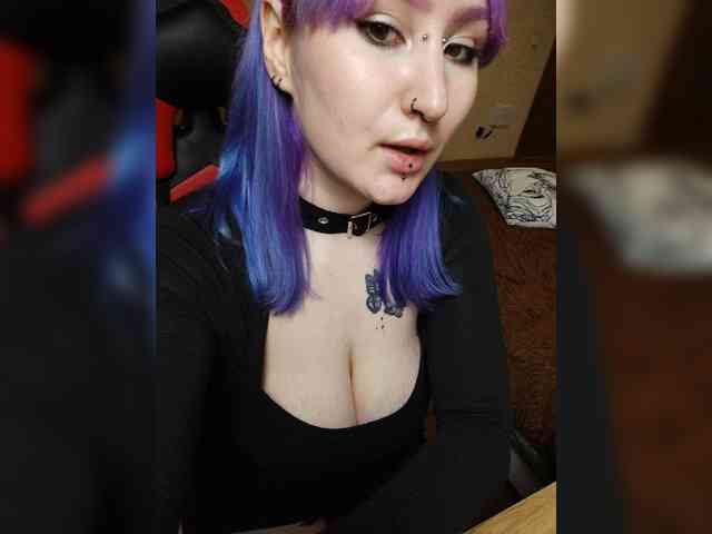 Darcy-666 webcam