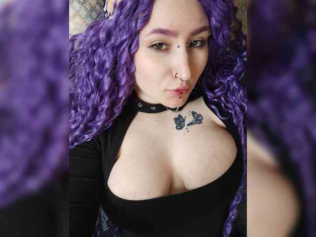Darcy-666 Sex Cam Show
